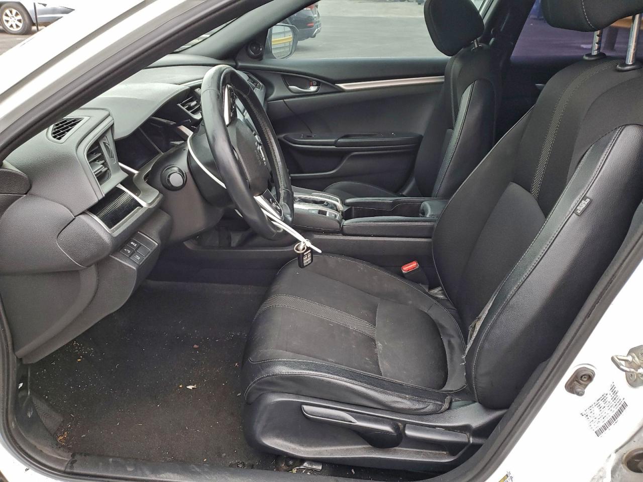 Honda Civic Sport Image 6