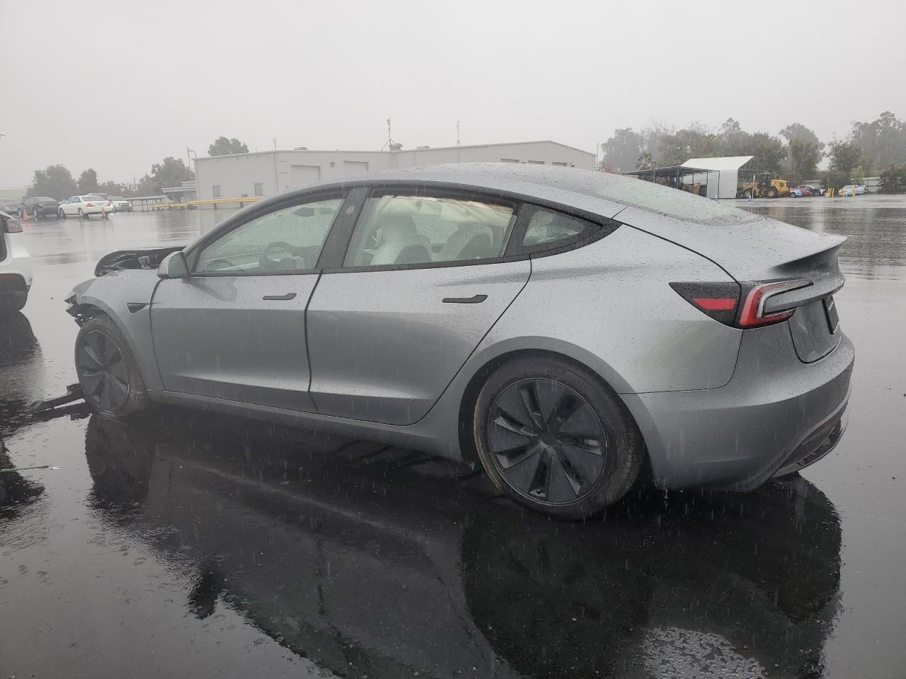 Tesla Model 3 Image 3