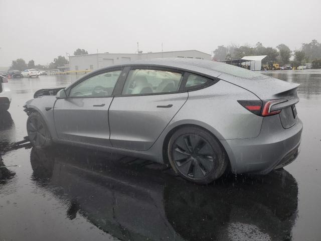 Tesla Model 3 Image 3