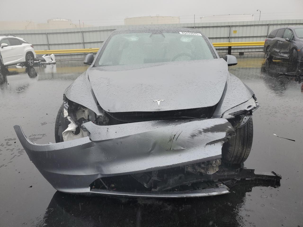 Tesla Model 3 Image 5