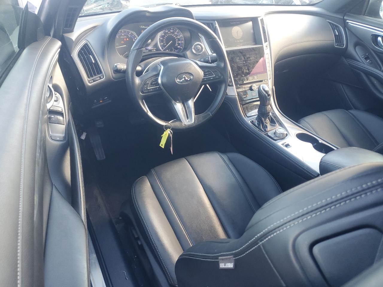 INFINITI Q60 Base Image 10