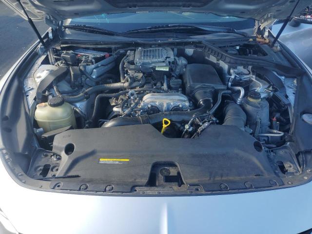 INFINITI Q60 Base Image 11