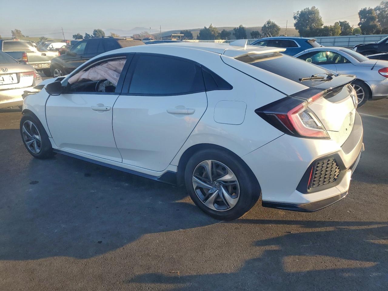 Honda Civic Sport Image 2