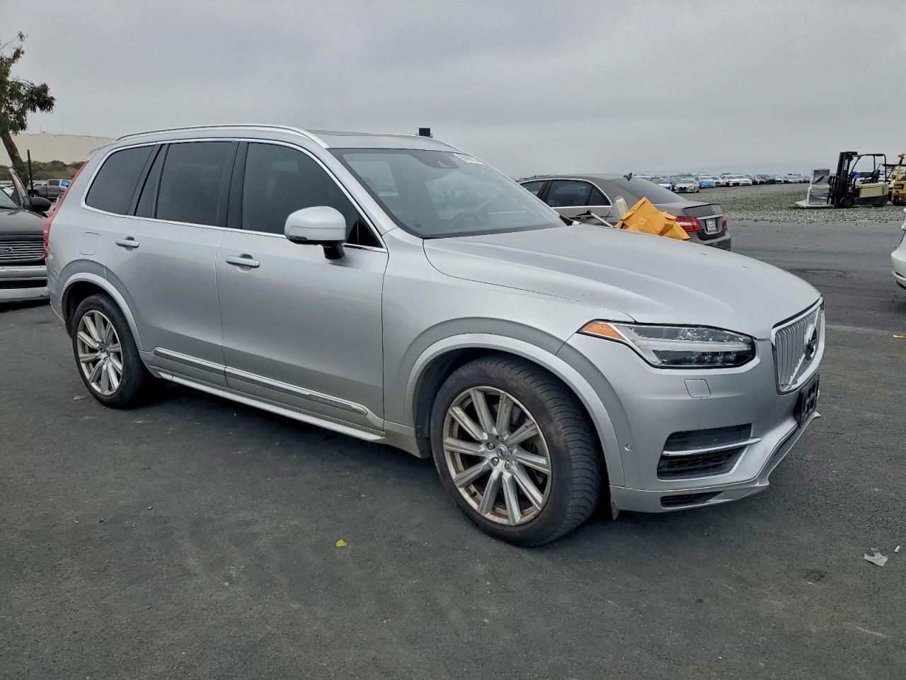 Volvo XC90 T8 Image 5