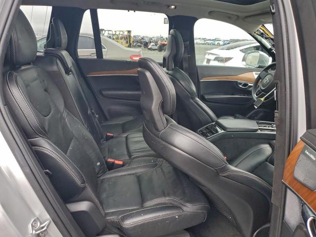 Volvo XC90 T8 Image 13