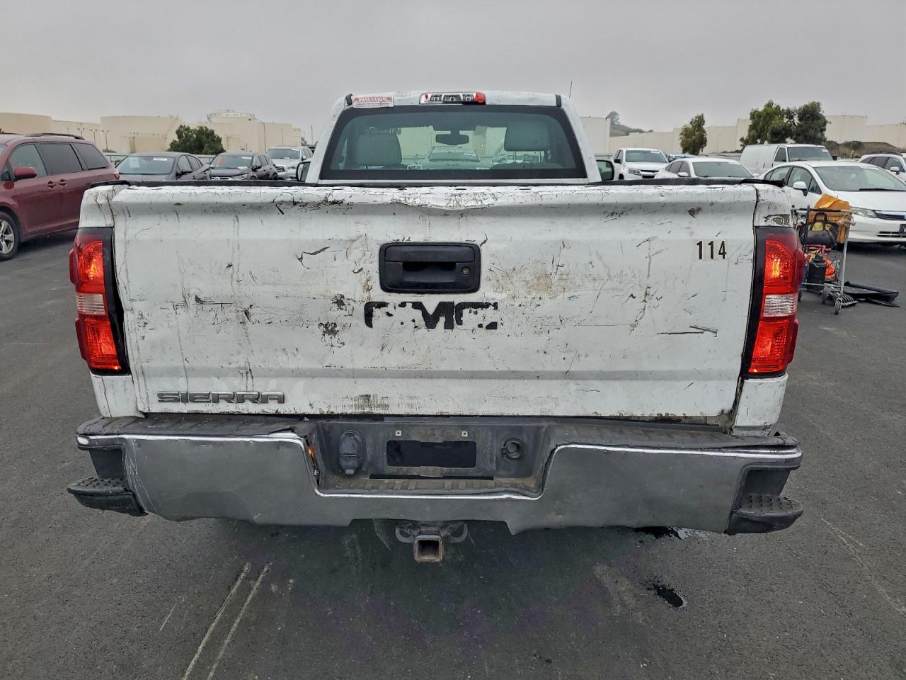 GMC Sierra C1500 Image 5