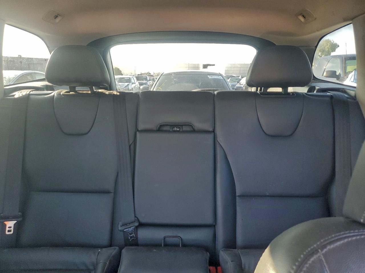 Volvo XC60 T5 Premier Image 11