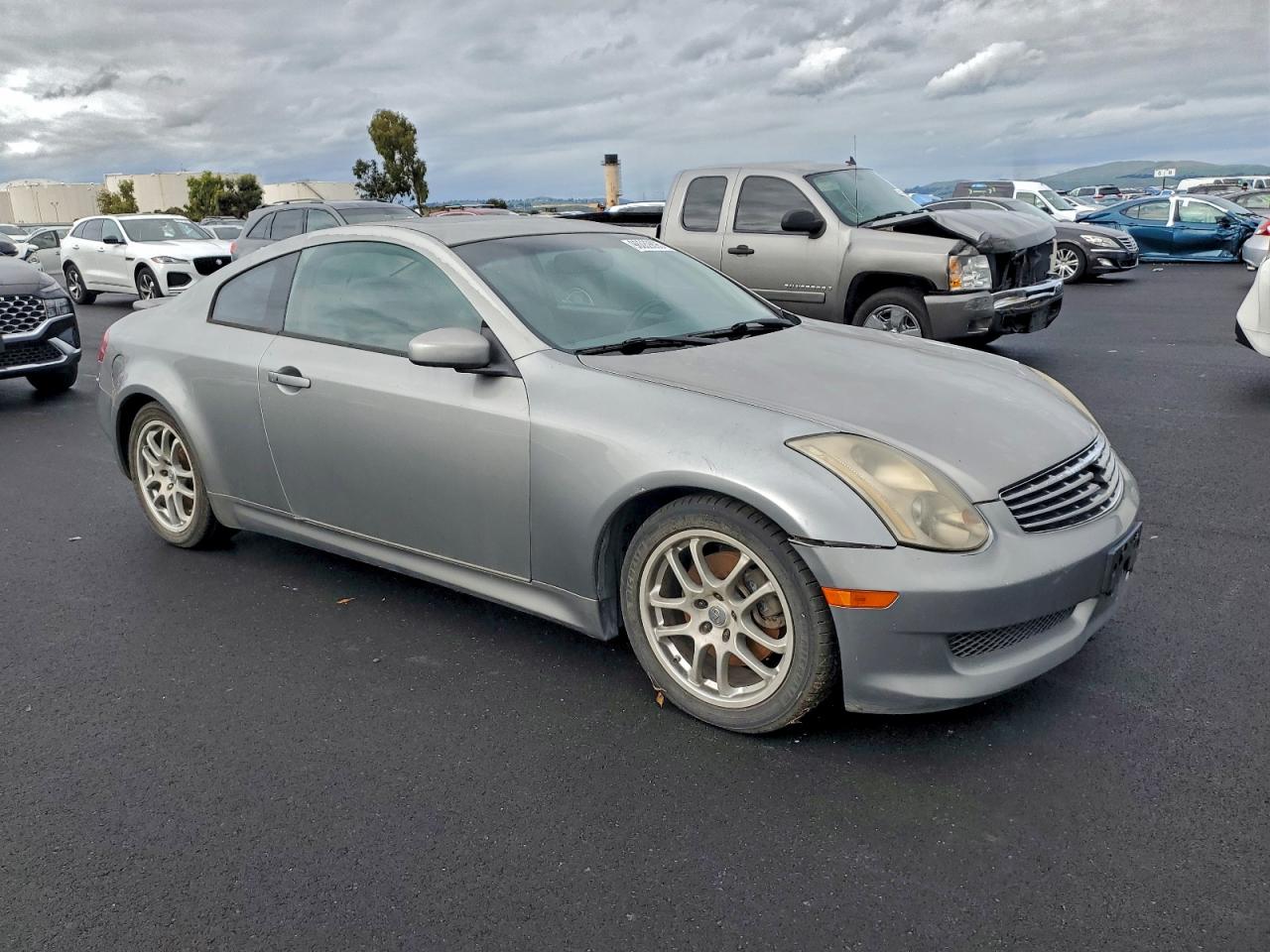 INFINITI G35 Image 5