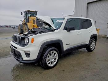  Salvage Jeep Renegade