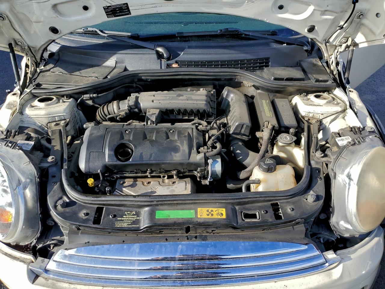 MINI Cooper Clubman Image 2