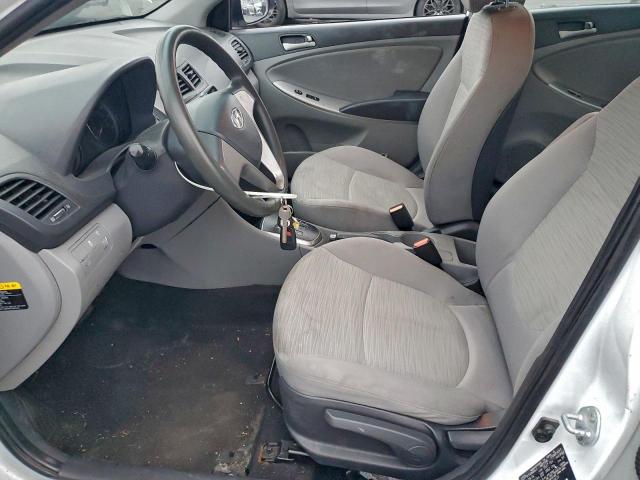 Hyundai ACCENT Se Image 5