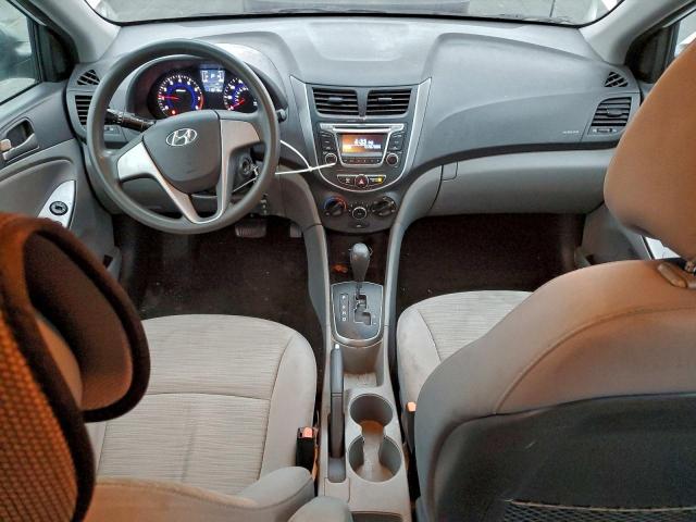 Hyundai ACCENT Se Image 8