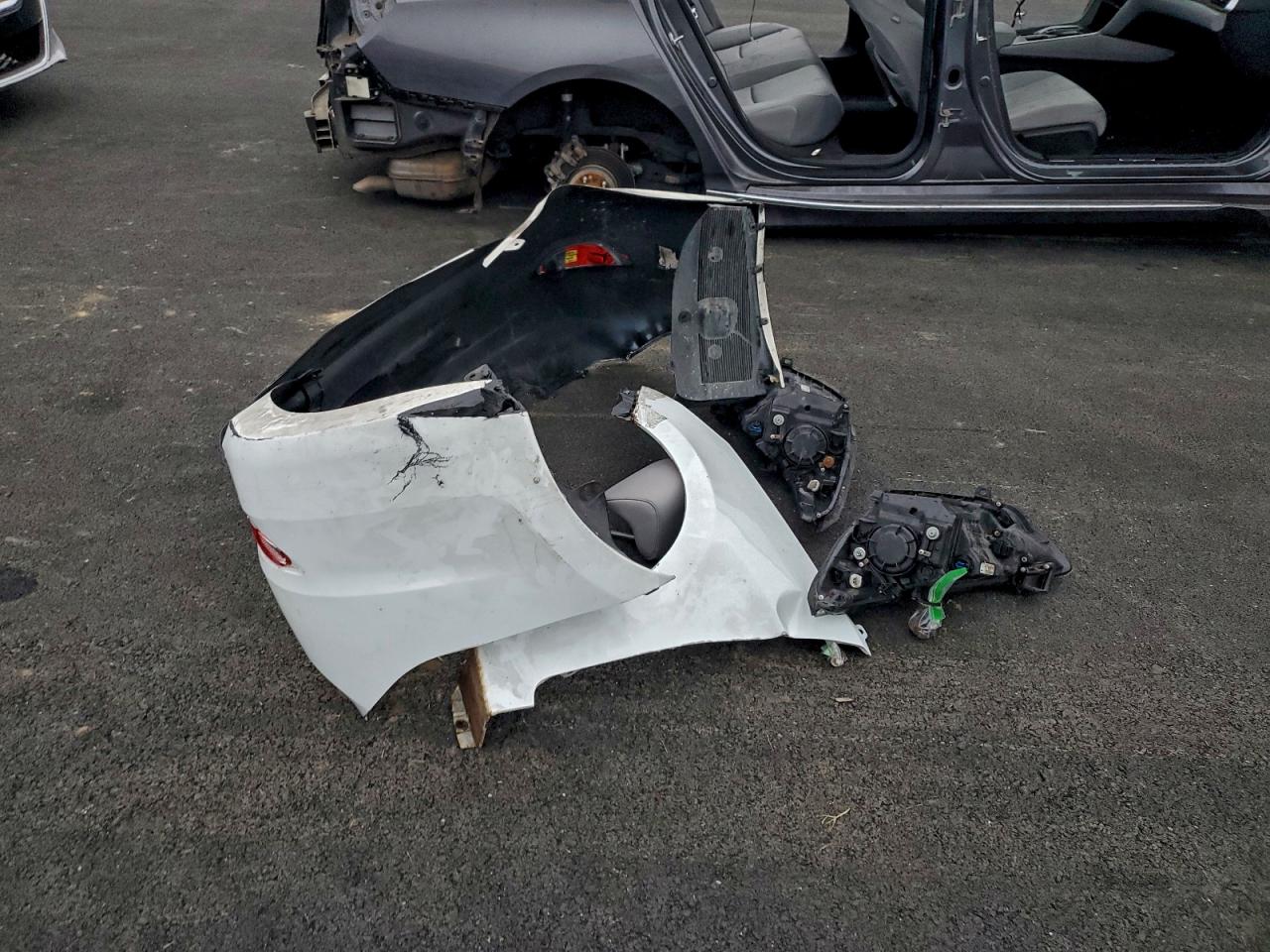 Hyundai ACCENT Se Image 12