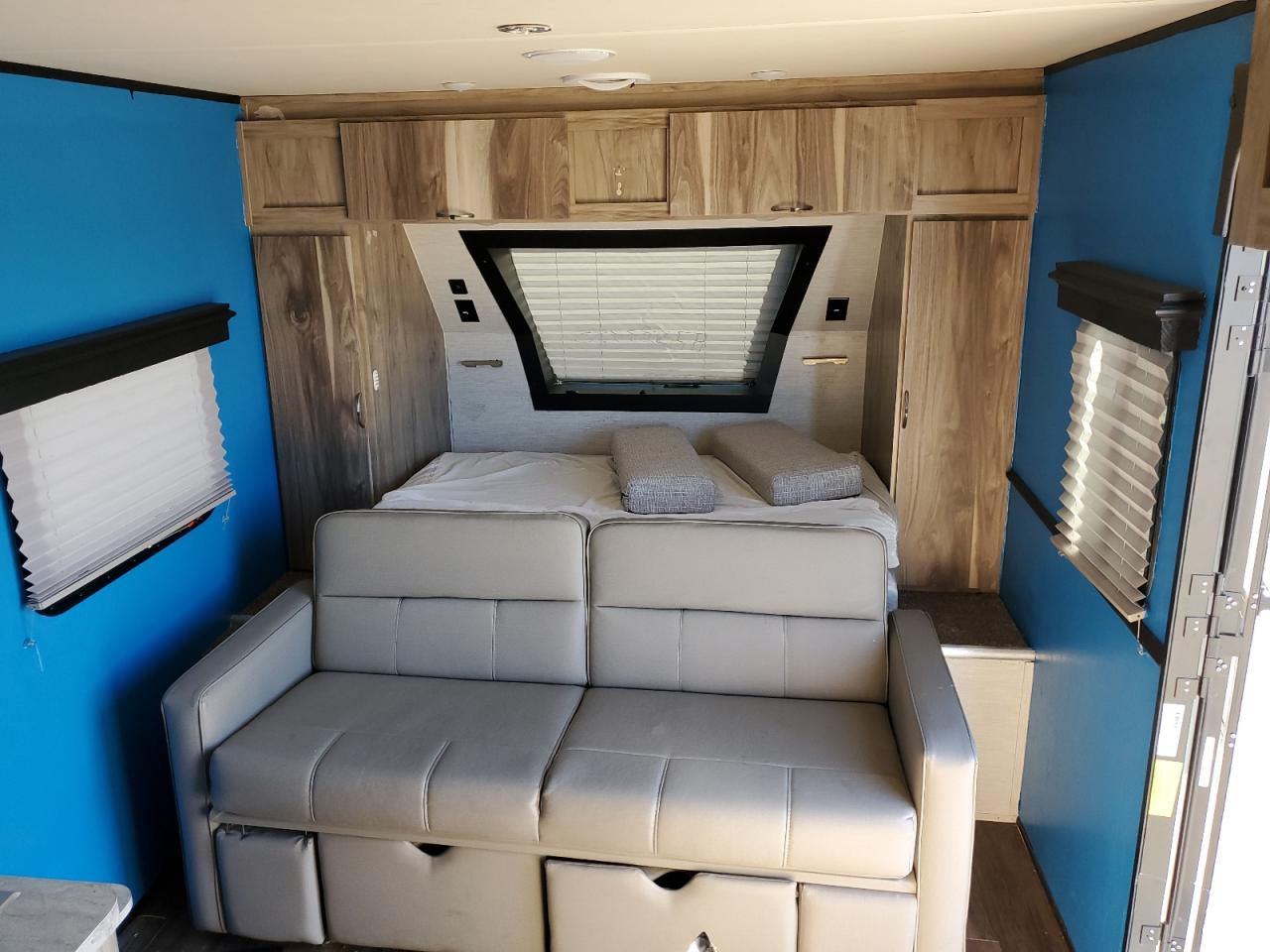 Forest Riv Evergreen Image 5