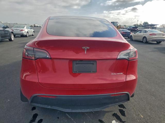 Tesla Model Y Image 4