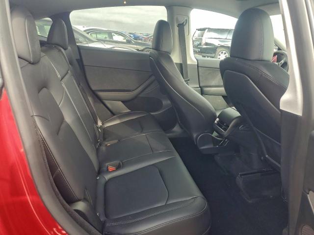 Tesla Model Y Image 13