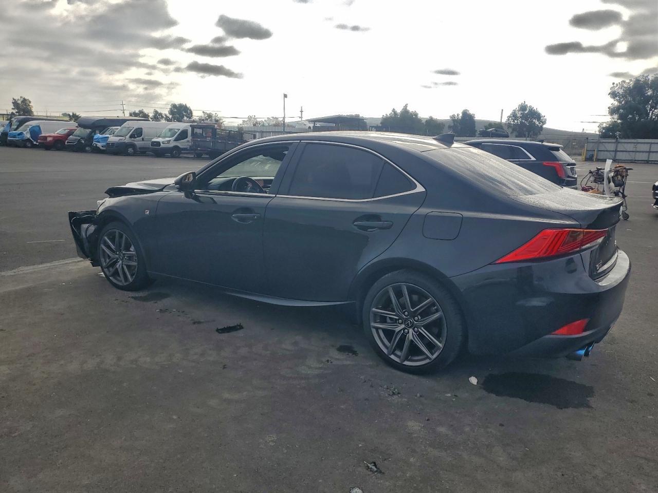 Lexus Is 350 Image 5