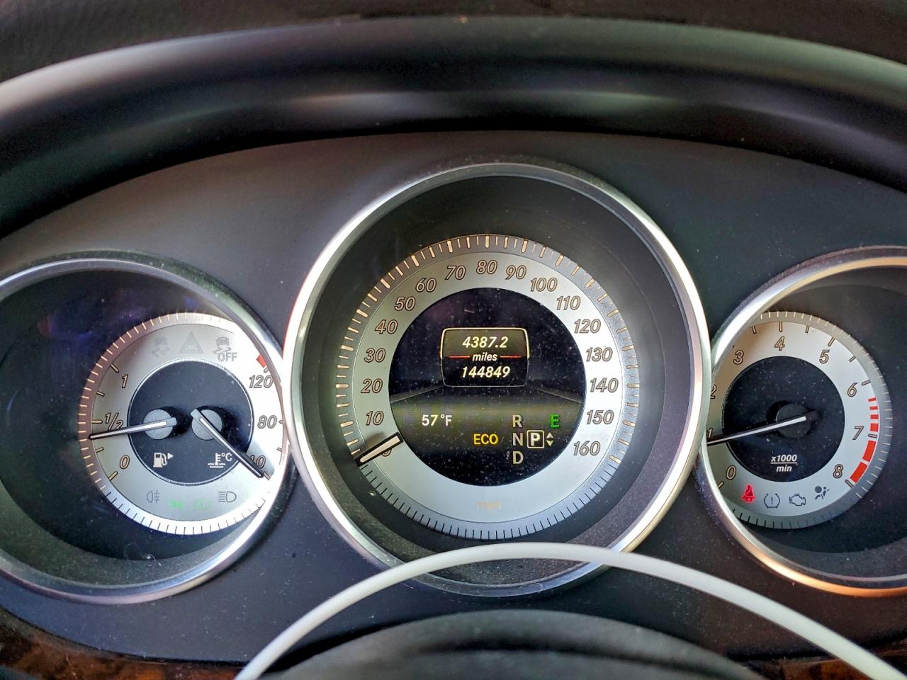 Mercedes-Benz Cls-class 550 Image 12