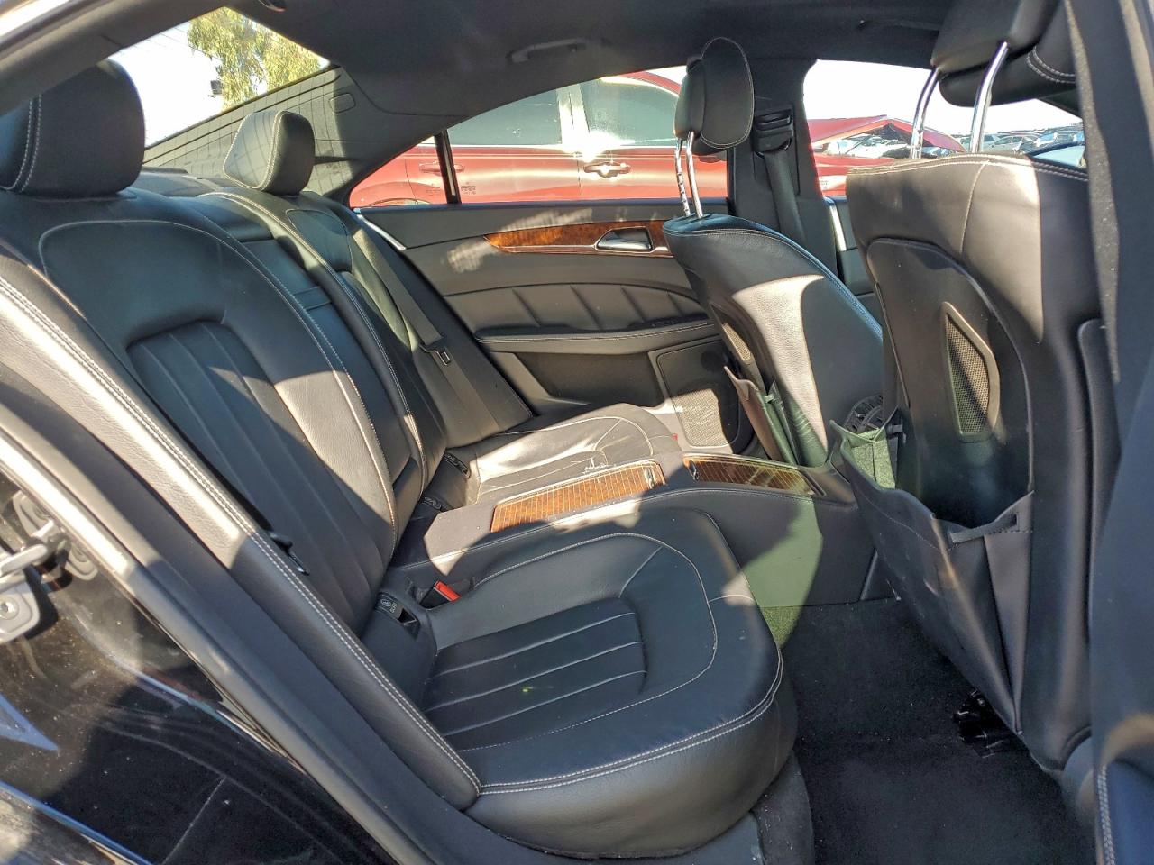 Mercedes-Benz Cls-class 550 Image 2