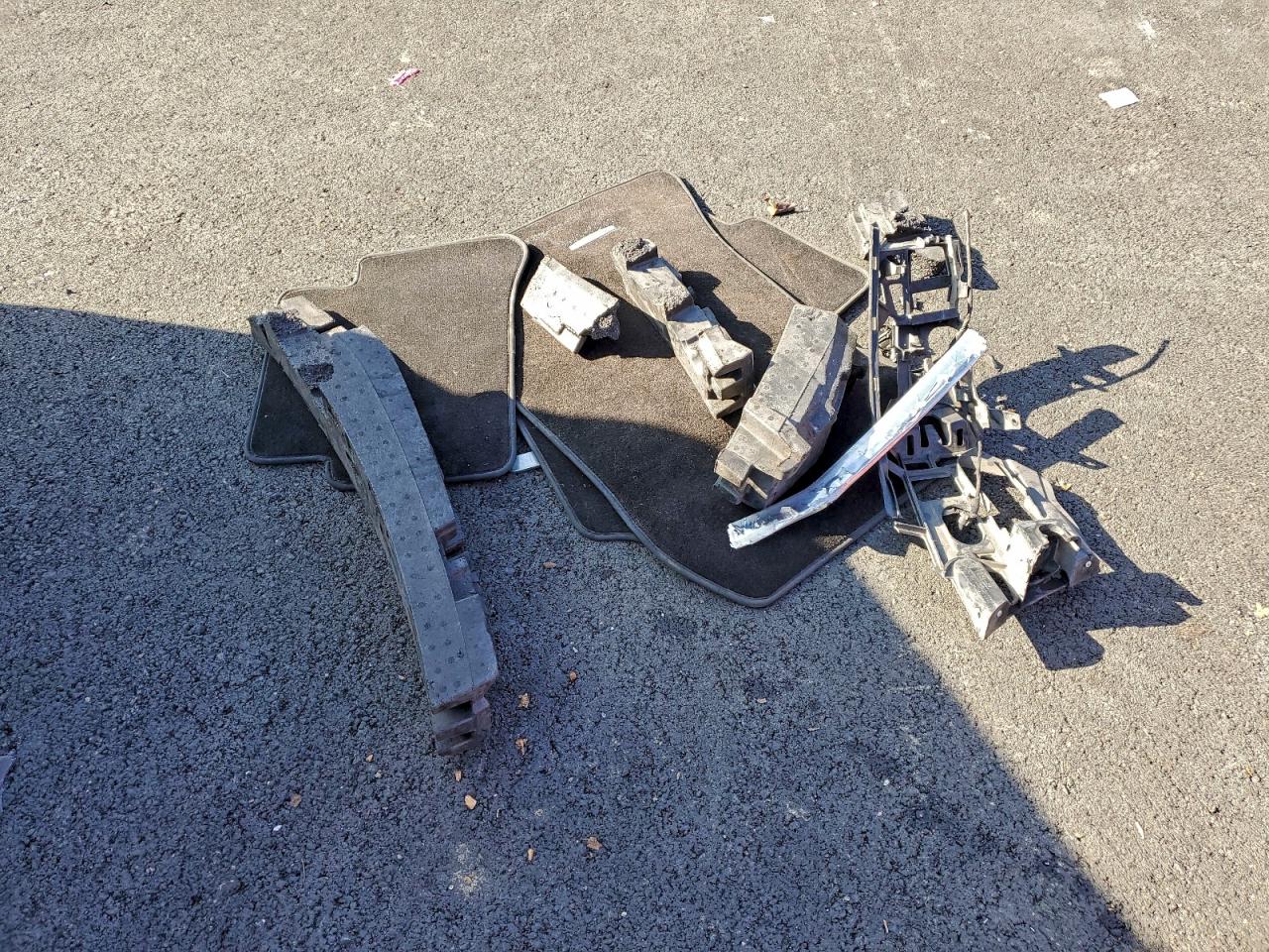 Mercedes-Benz Cls-class 550 Image 13