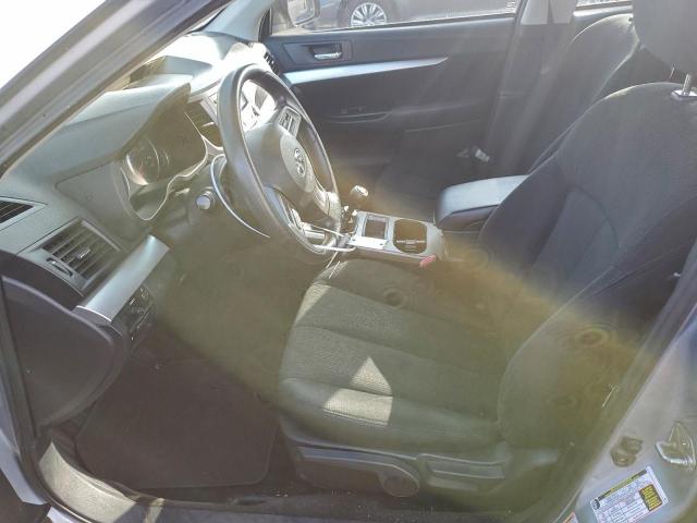 Subaru Outback 2.5i Image 13