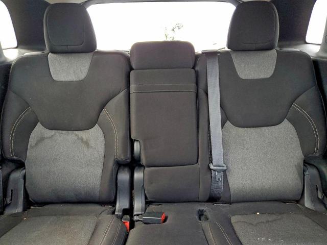 Jeep Grand Cherokee Latitude Image 12