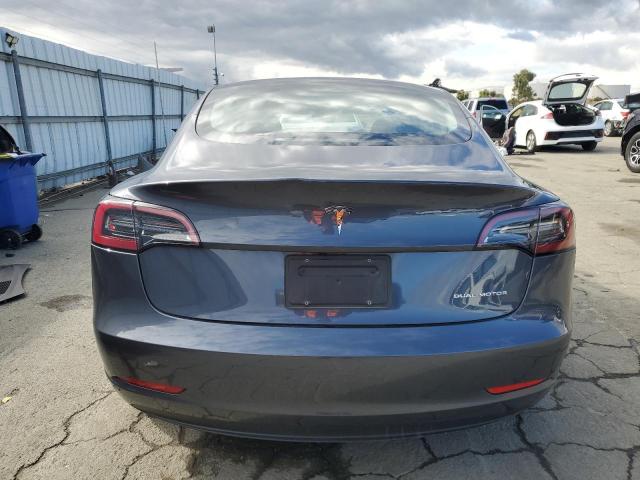 Tesla Model 3 Image 10
