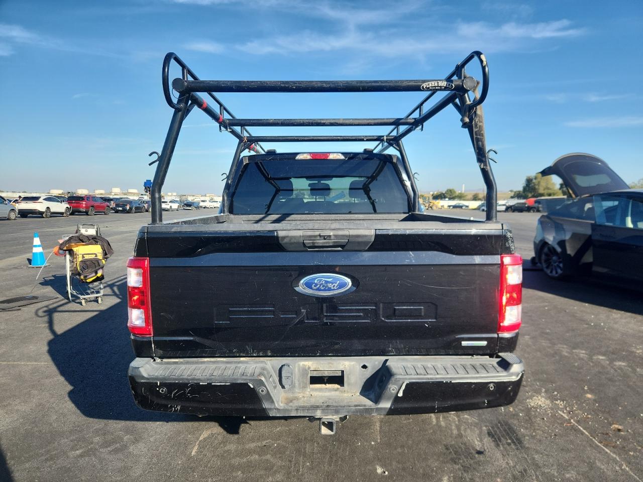 Ford F-150 Supercrew Image 8