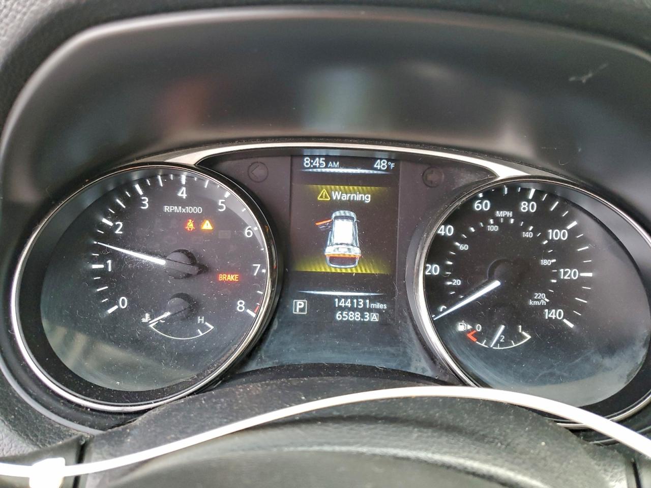 Nissan Rogue S Image 7