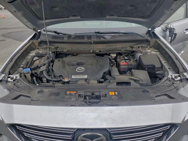 Mazda Cx Signature Image 9