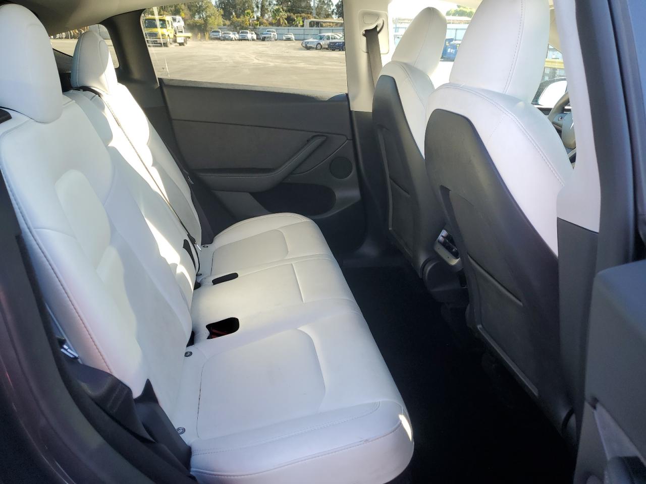 Tesla Model Y Image 7