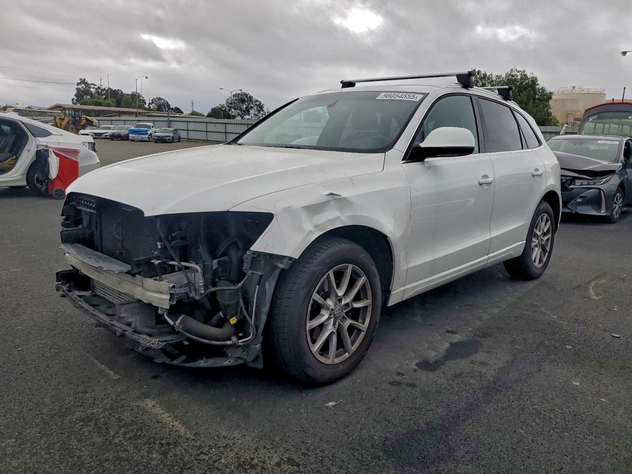 Audi Q5 Premium Plus Image 1