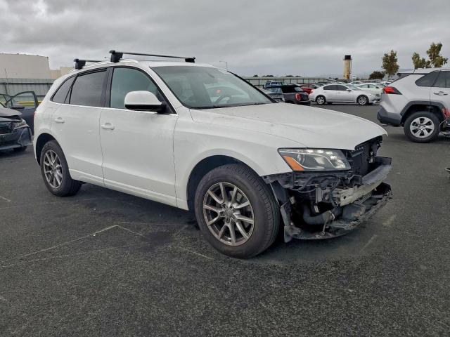 Audi Q5 Premium Plus Image 14