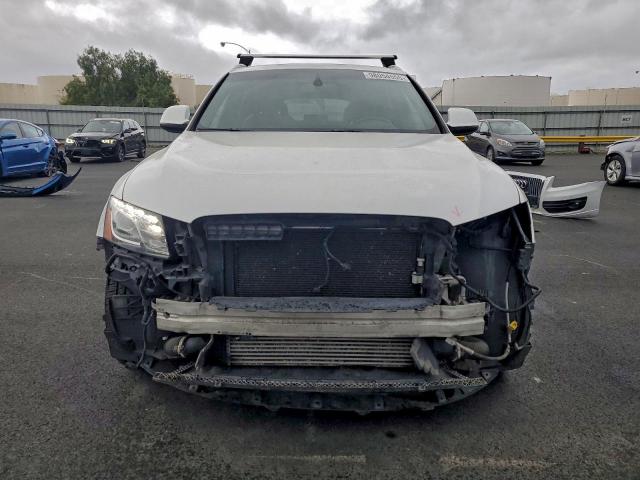 Audi Q5 Premium Plus Image 2