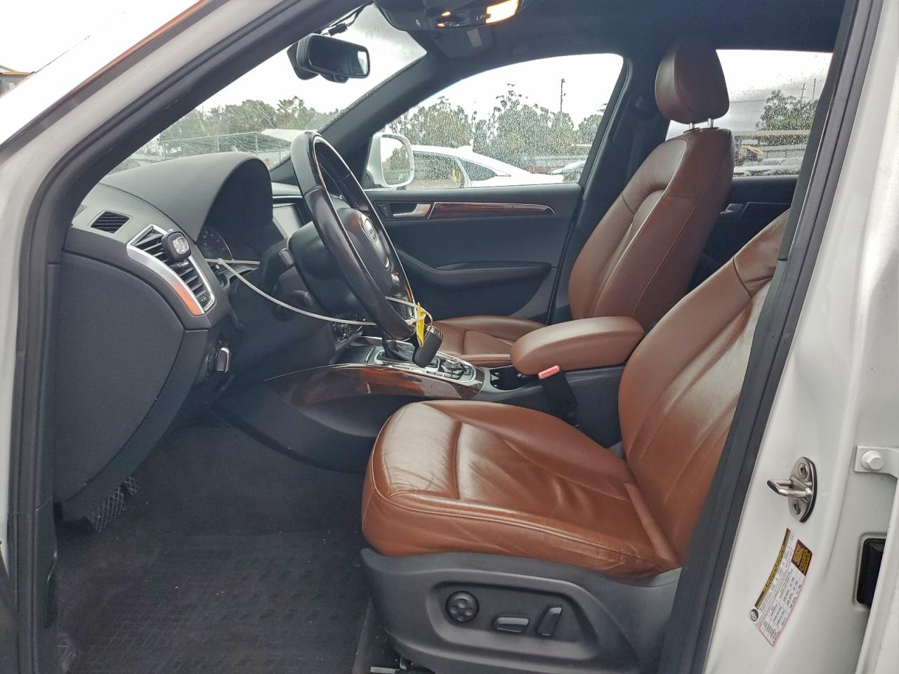 Audi Q5 Premium Plus Image 3