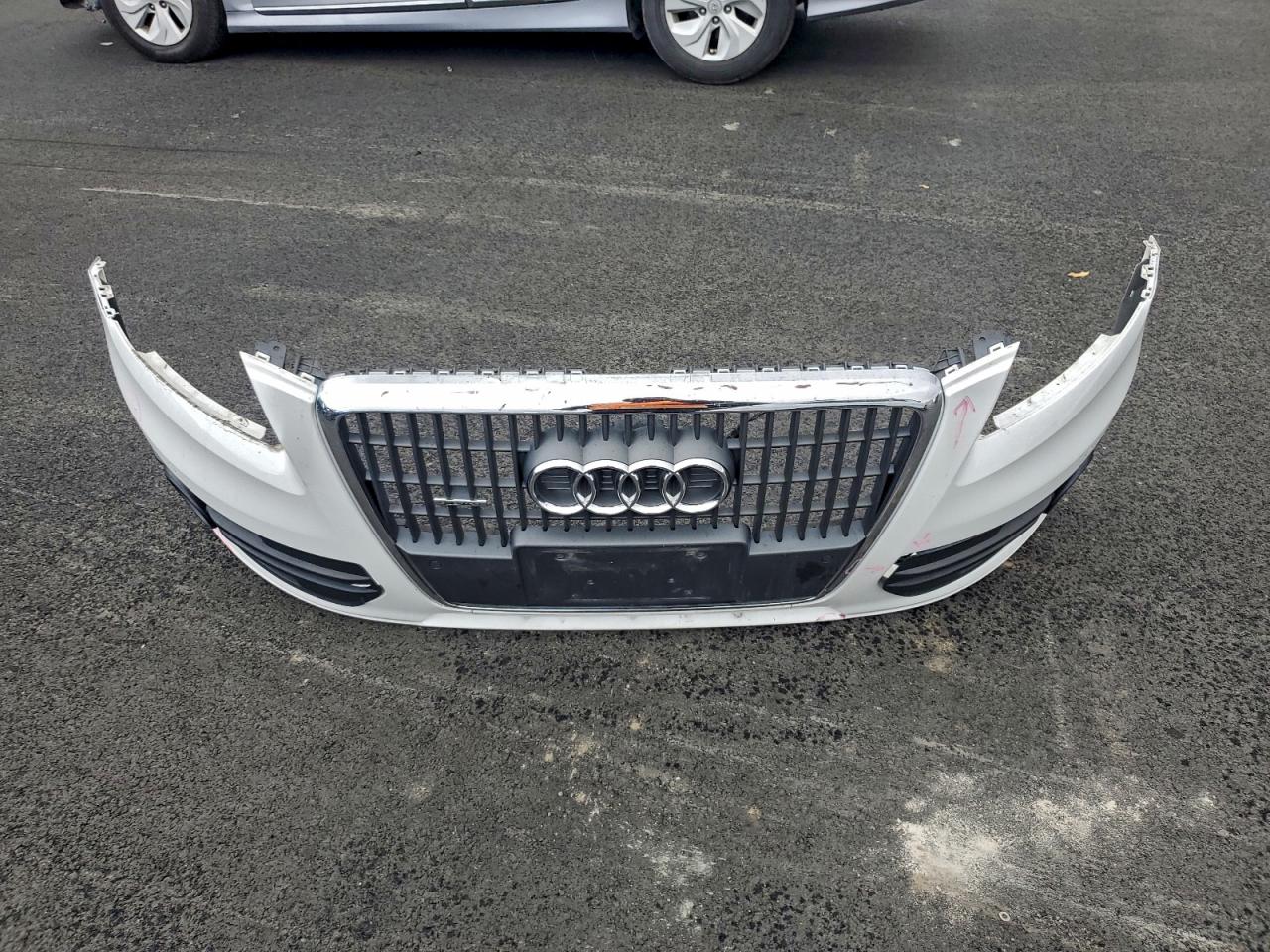 Audi Q5 Premium Plus Image 12