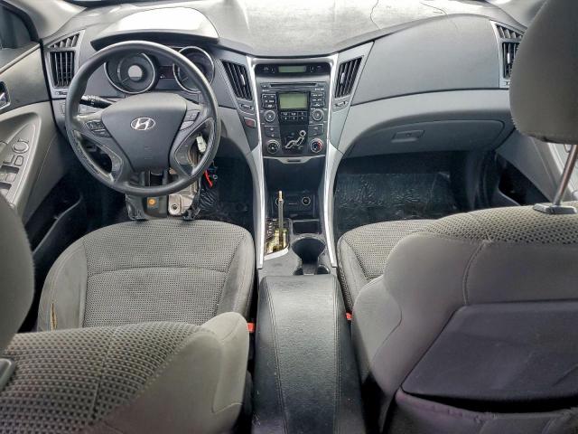 Hyundai SONATA Gls Image 9