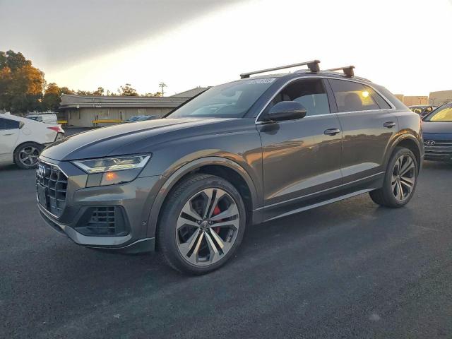  Salvage Audi Q8