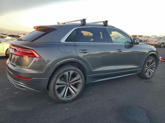 Audi Q8 Premium Plus Image 3