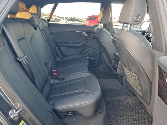 Audi Q8 Premium Plus Image 10