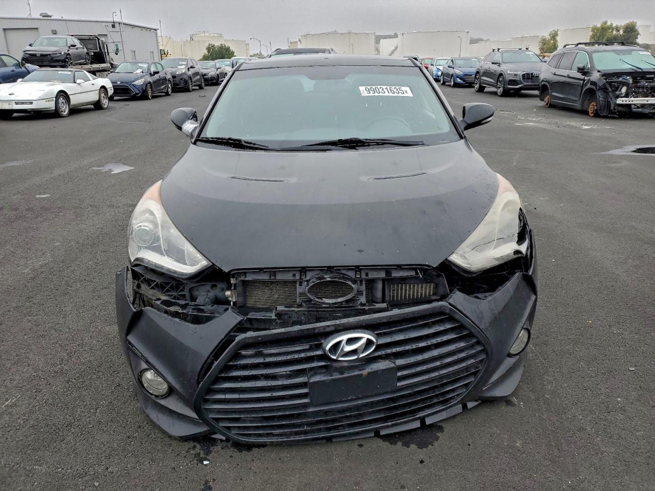 Hyundai VELOSTER Turbo Image 8