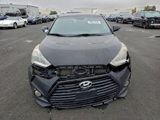 Hyundai VELOSTER Turbo Image 8