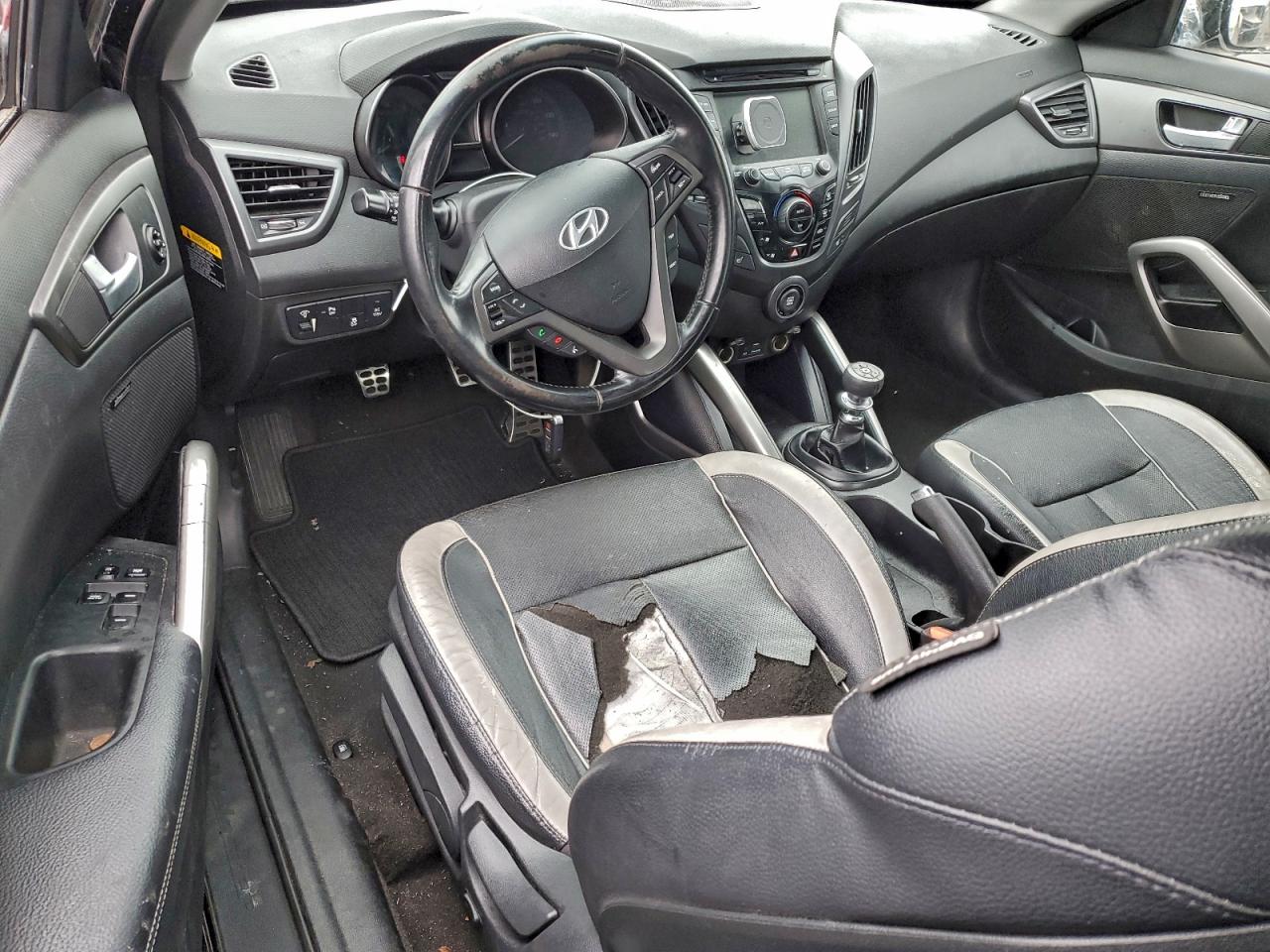 Hyundai VELOSTER Turbo Image 4