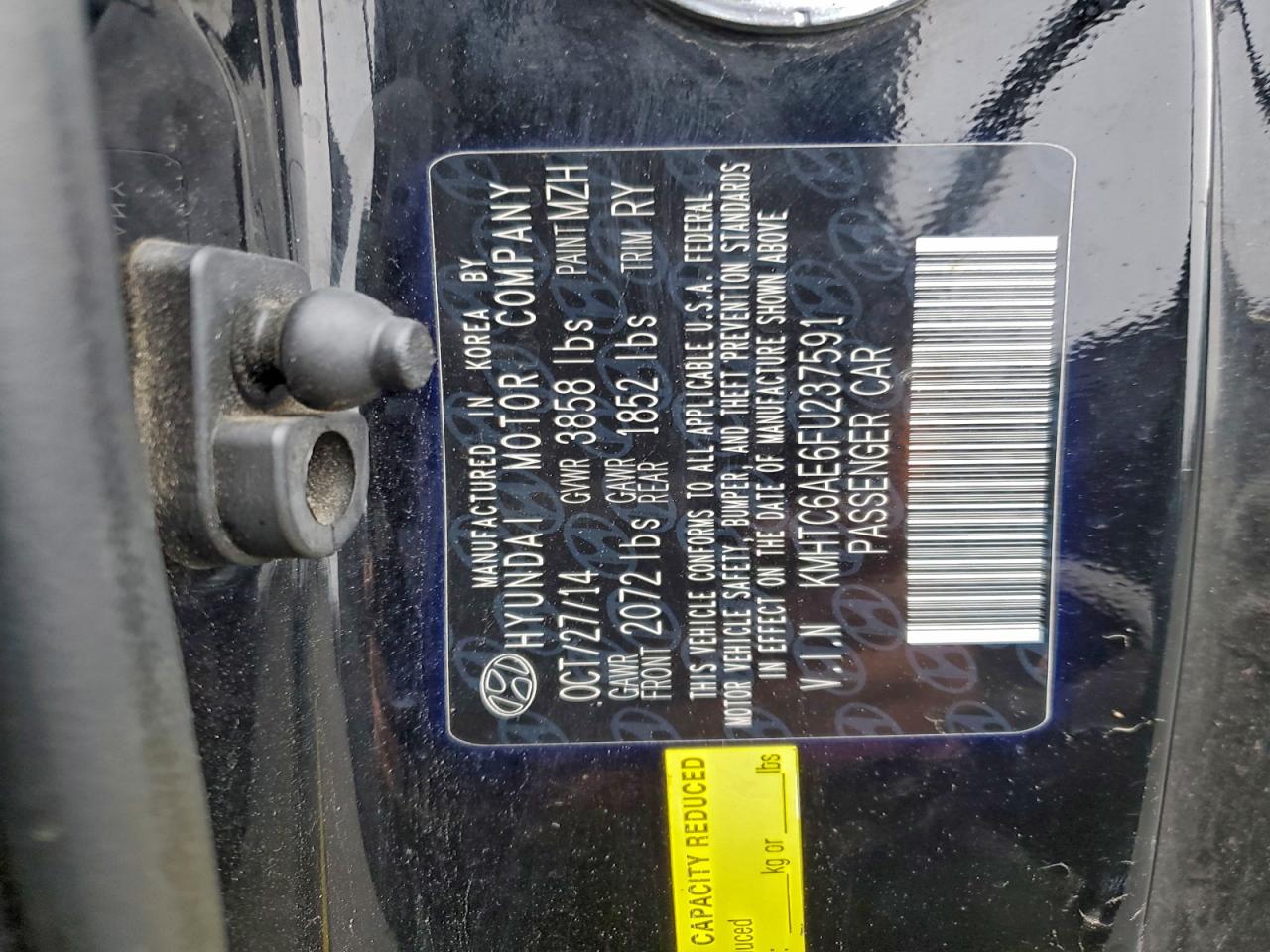 Hyundai VELOSTER Turbo Image 12