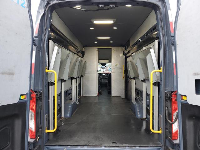 Ford Transit T-250 Image 12