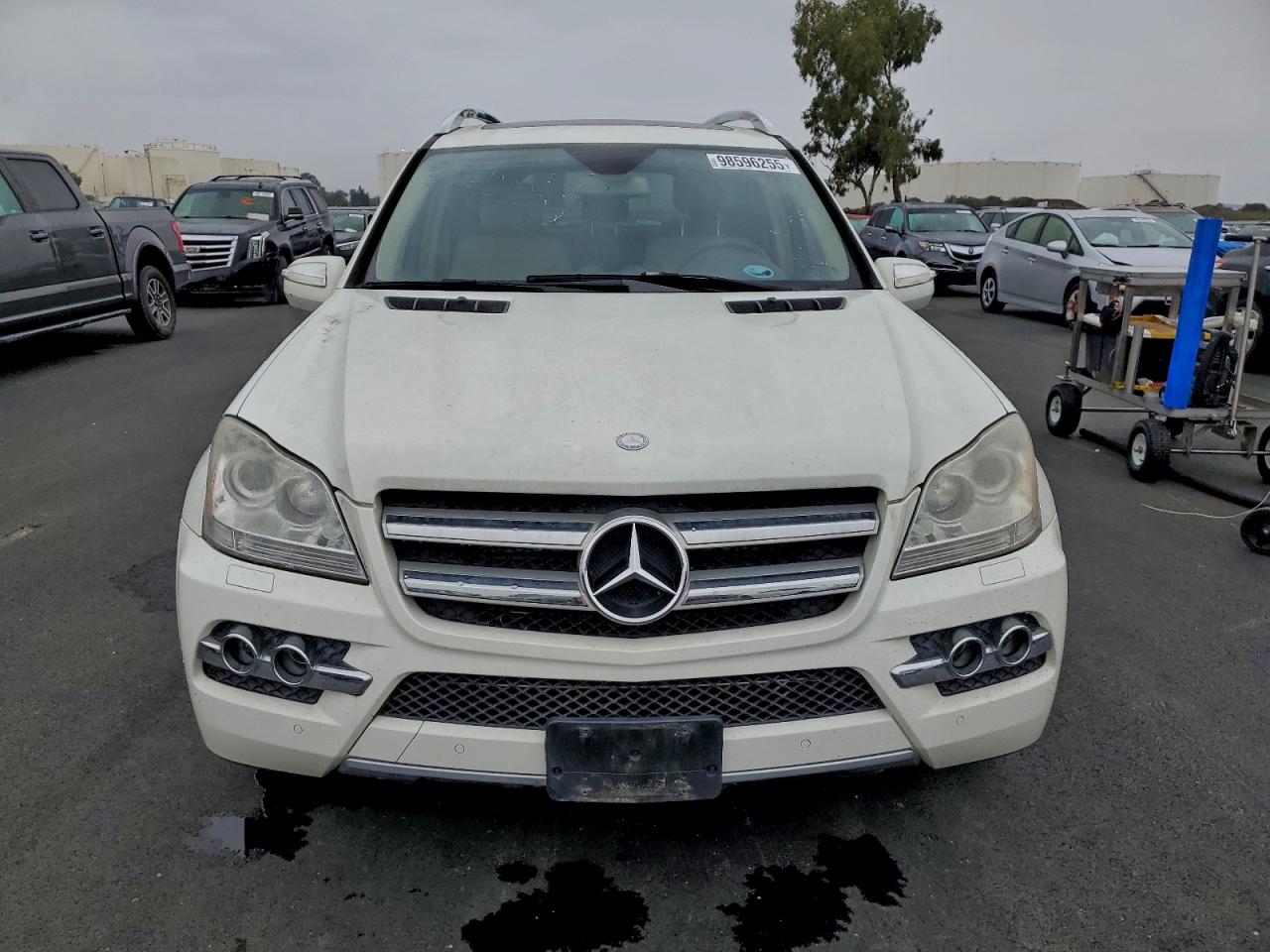 Mercedes-Benz G-Class 350 Bluetec Image 11