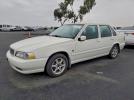 Volvo S70 Base Image 1