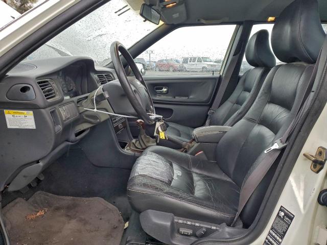 Volvo S70 Base Image 6