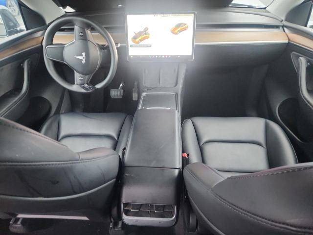 Tesla Model Y Image 11