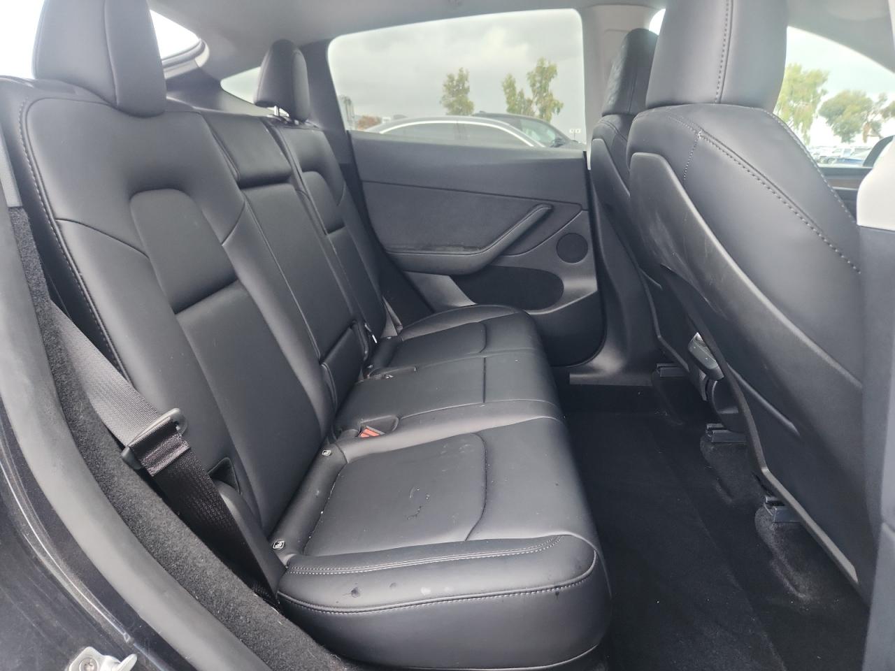 Tesla Model Y Image 10